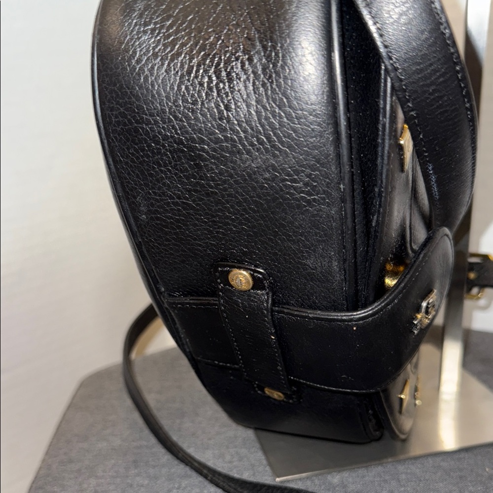 MCM Vintage Black Leather Crossbody Shoulder Bag - Picture 7 of 15